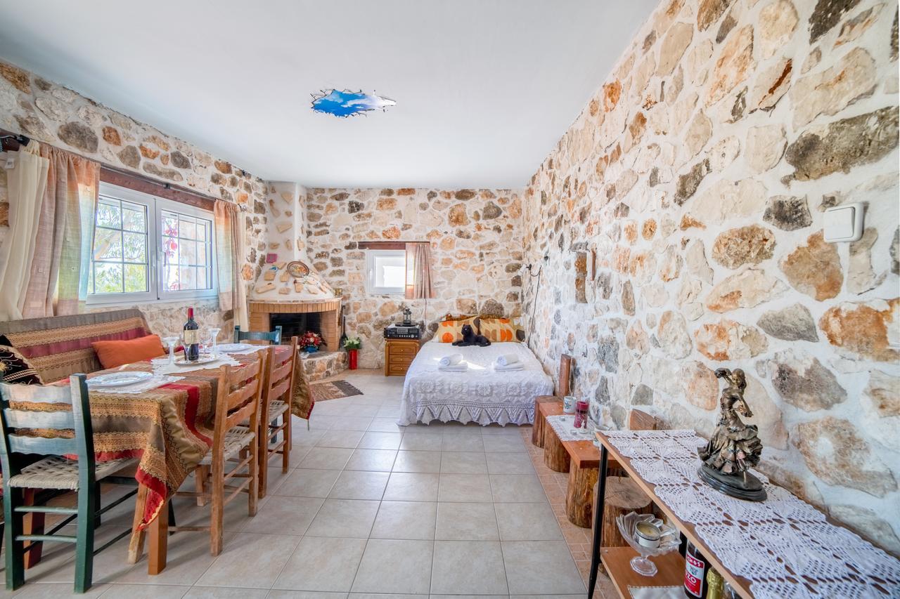 Villa Lithahiro Stone House Agalás Exterior foto